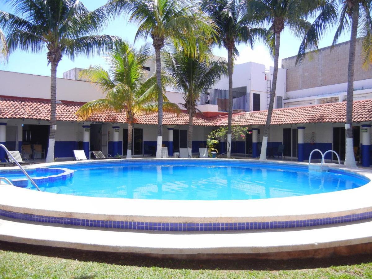Hotel Plaza Almendros Isla Mujeres Esterno foto