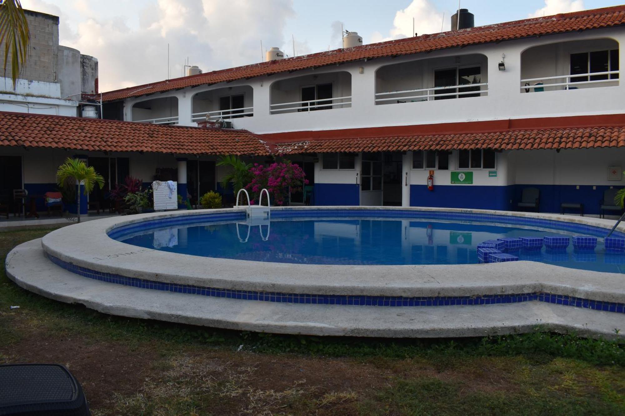 Hotel Plaza Almendros, Isla Mujeres Esterno foto